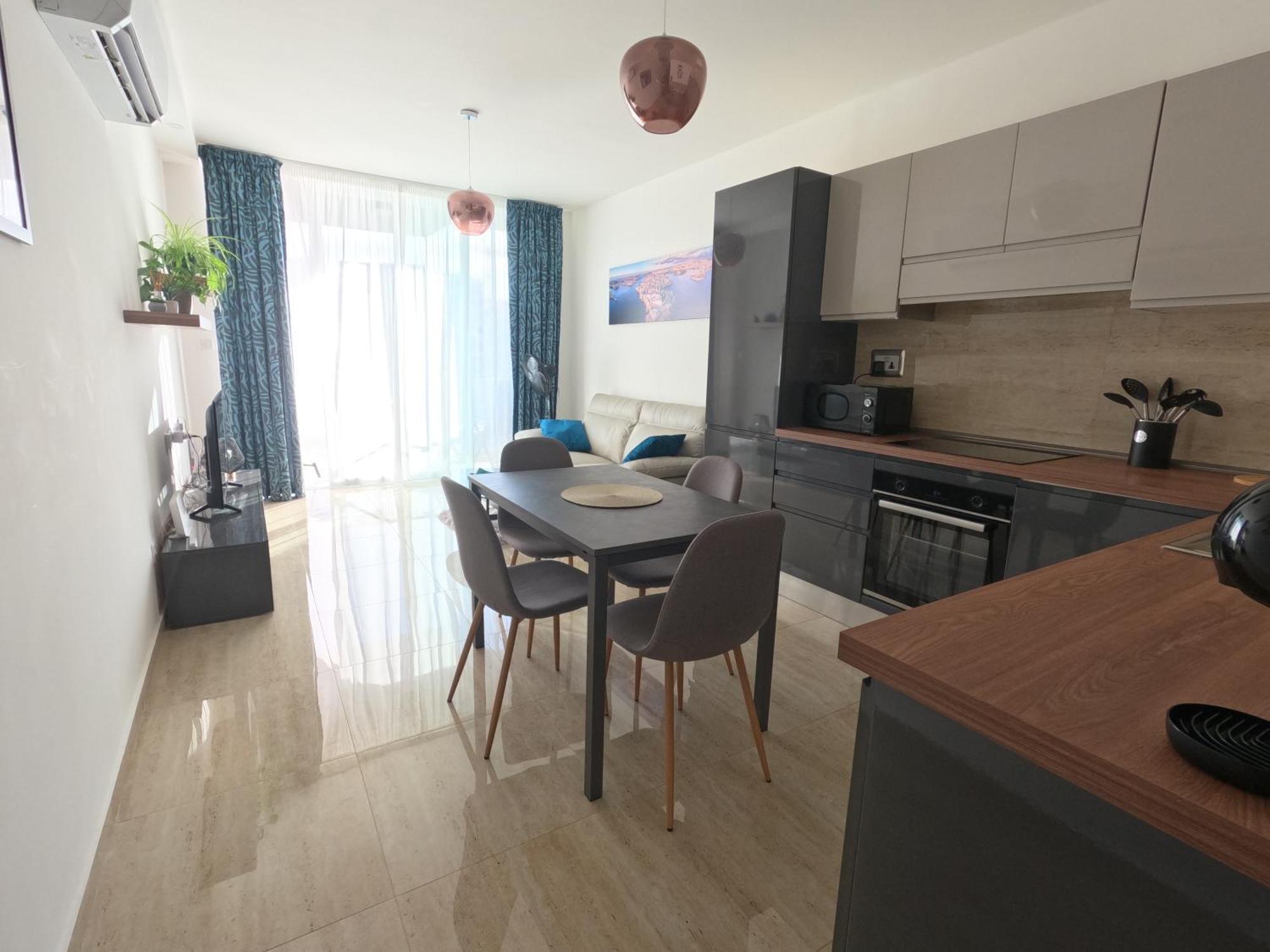 Spinola Seaview Deluxe 1 Bedroom * سانت جوليان
